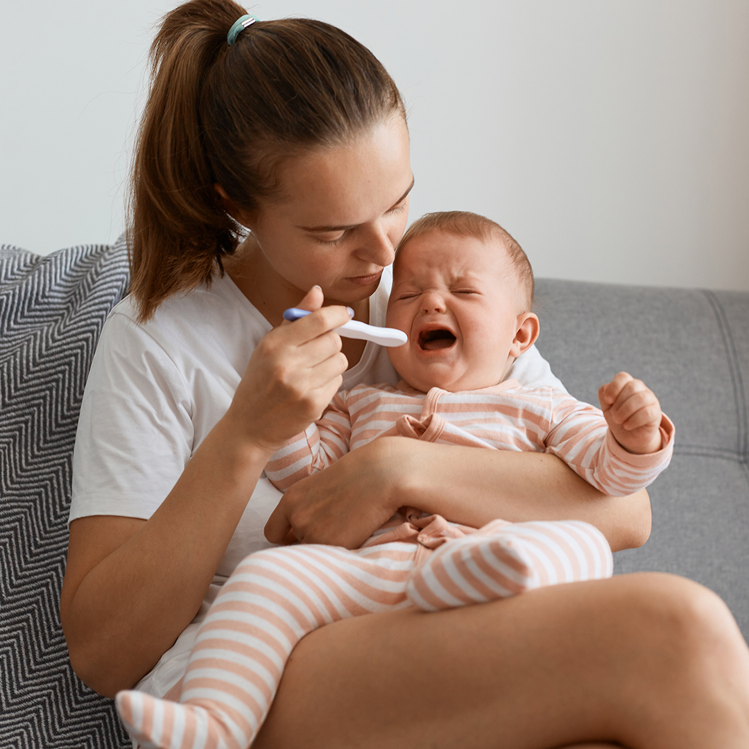 síntomas de dentición en bebés hinchazón enrojecimiento temperatura