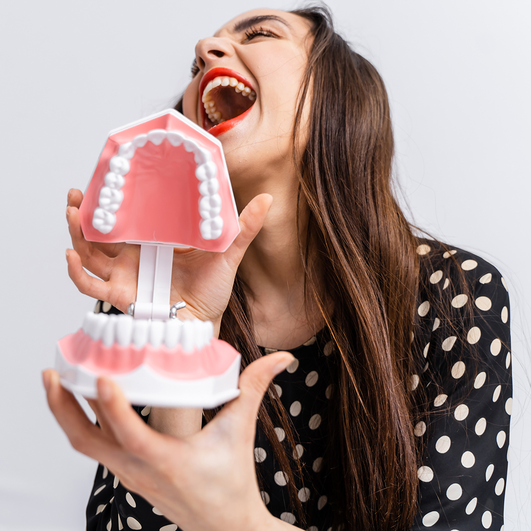 qué importancia tiene la saliva para la salud bucal mantiene dientes y encías