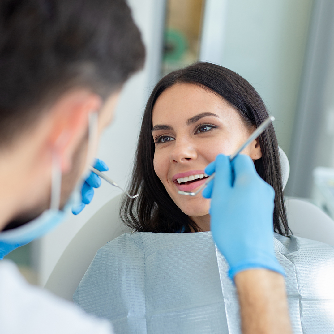 en qué consiste una limpieza dental header