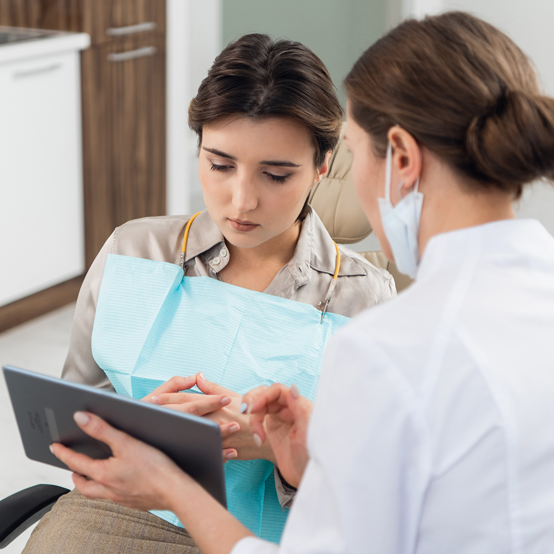 en qué consiste diferencia curetaje y limpieza dental
